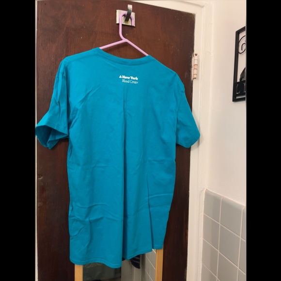 ❌SOLD❌ Exclusive, NY Blood Donor, Turn Up The Beat Tee 🩸🎧 - Picture 3 of 3